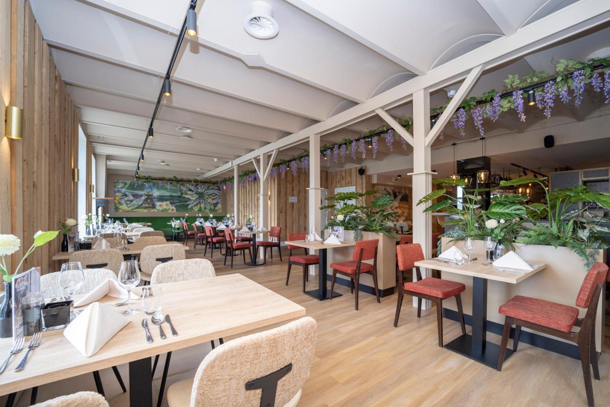 Fletcher Hotel-Restaurant De Borken Dwingeloo Exterior photo